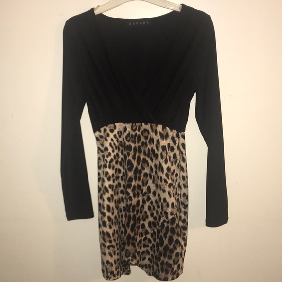 BUNDLE SALE: 15 % off 2 or more dresses/skirt sets - Picture 1 of 6